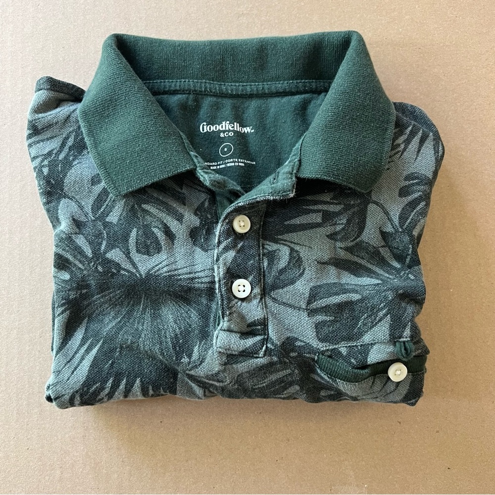 Goodfellow & Co. Small Green Tropical Polo